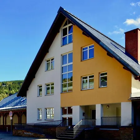 Astor Apartmán *